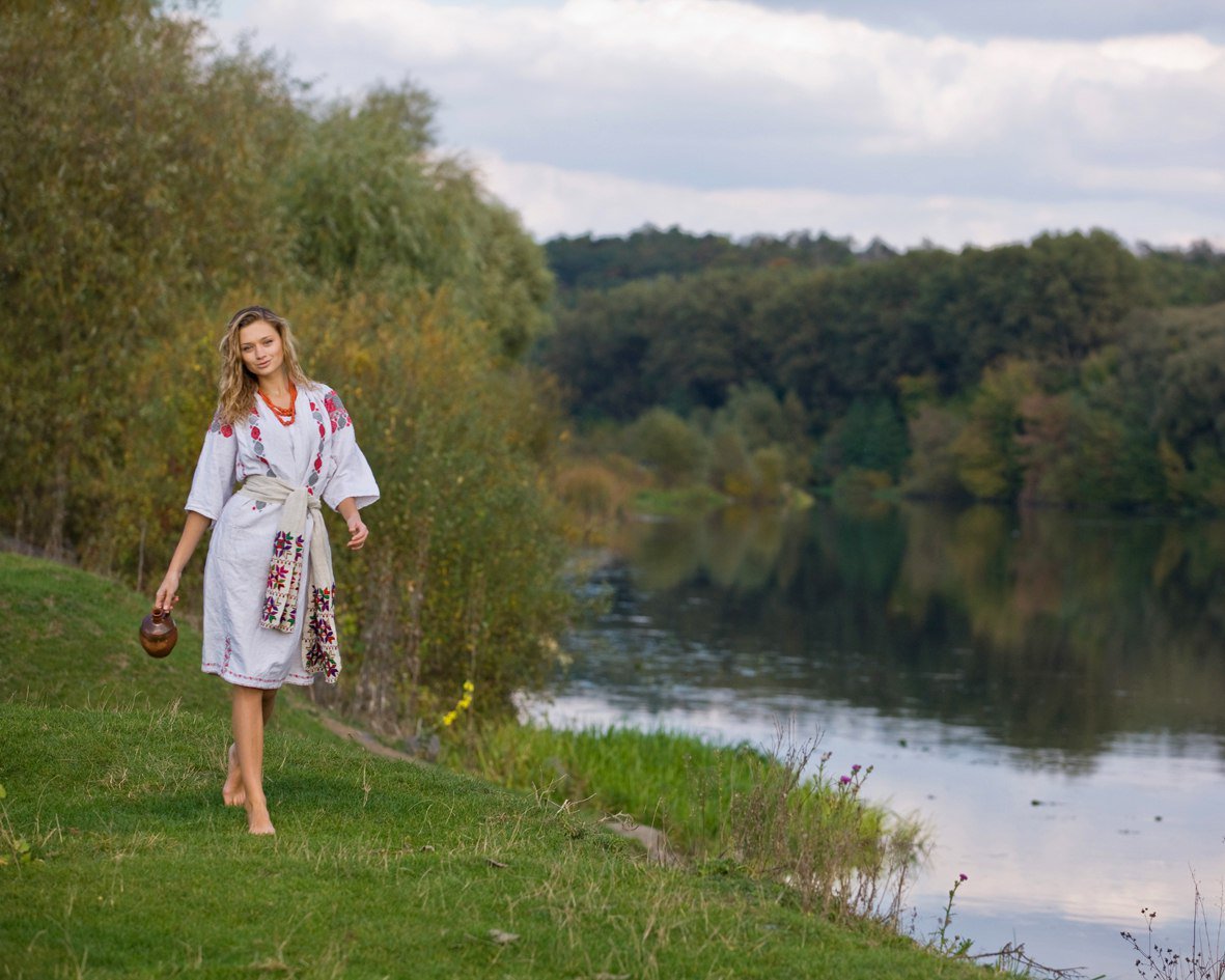 Nude girl Slavic women in Yamoussoukro