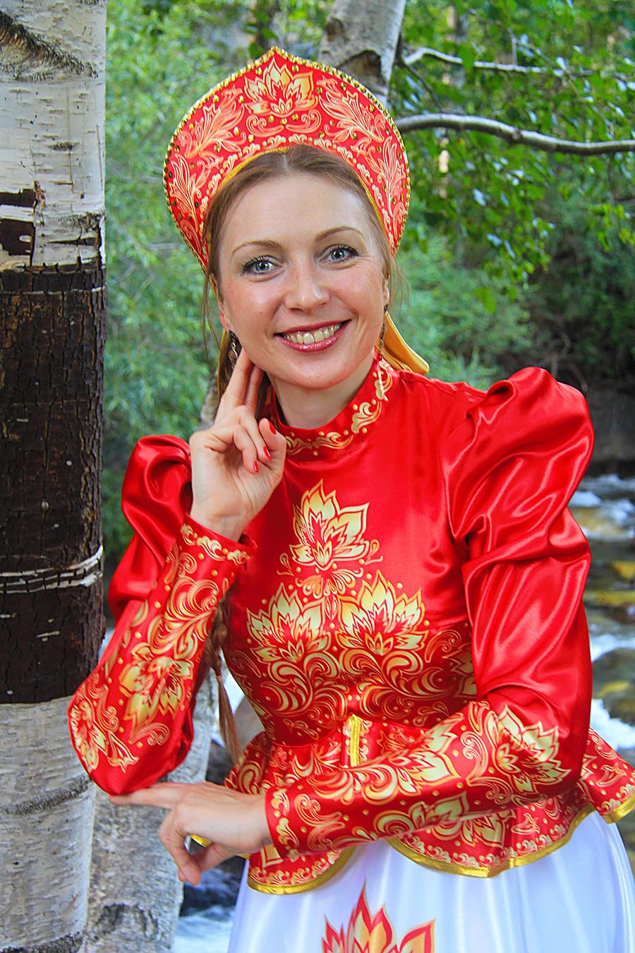 Women in Slavic costumes in Yamoussoukro