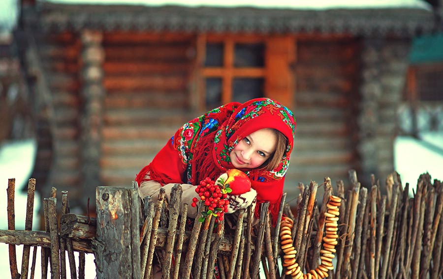 Sexy girl Women in Slavic costumes in Yamoussoukro
