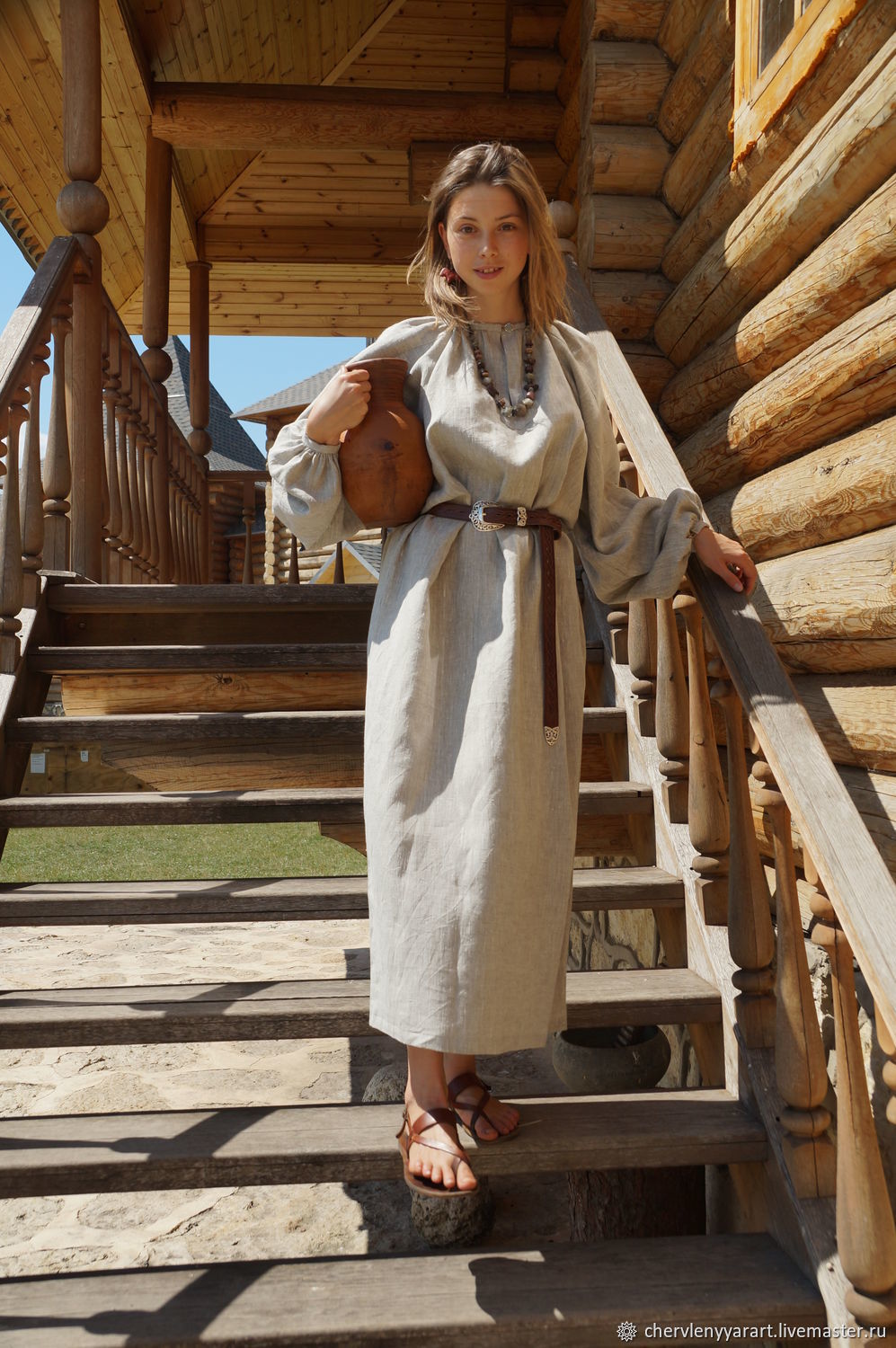 Girls in Slavic costumes in Yamoussoukro